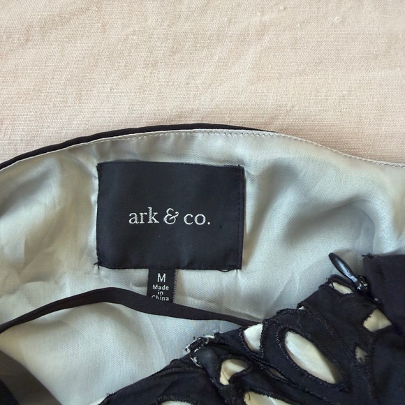 Ark & Co Black Lace Detail Cotton Dress #lbd #cotton - Picture 4 of 5